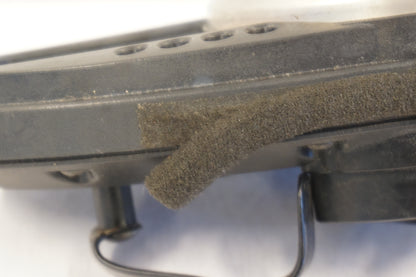 Snett nerifrån på Instrumentpanel från en Kawasaki Z 750 -2008 motorcykel.