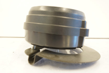 Snett uppifrån på Instrumentpanel från en Kawasaki ER-6F -2006 motorcykel.