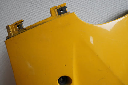 Höger sida på Sidkåpa från en Suzuki GSX-R 600 -1999 motorcykel.