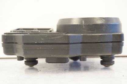 Baksidan på Instrumentpanel från en Yamaha YZF R6 -2000 motorcykel.