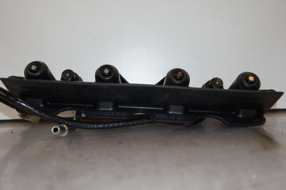 Baksidan på Fuel Rail från en Yamaha YZF R6 -2007 motorcykel.