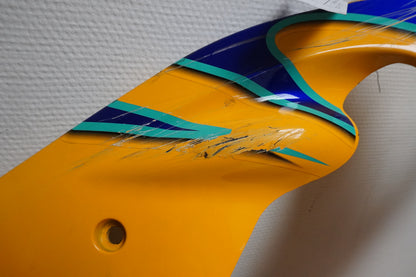 Vänster sida på Sidkåpa från en Suzuki GSX-R 750 -1996 motorcykel.