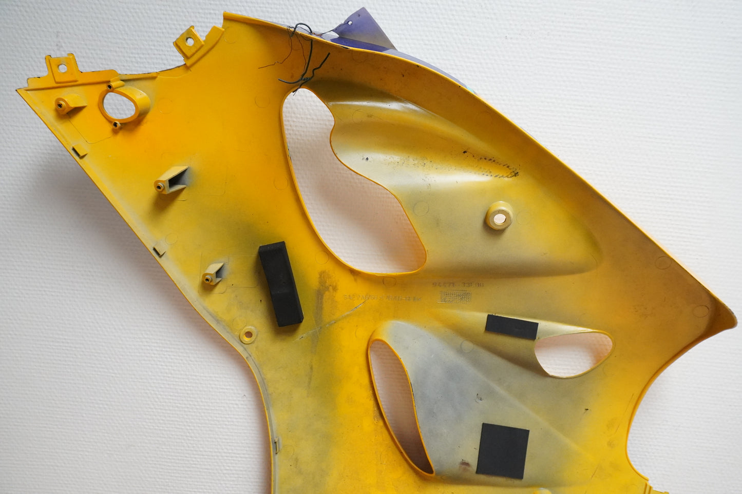 Extrabild2 på Sidkåpa från en Suzuki GSX-R 750 -1996 motorcykel.