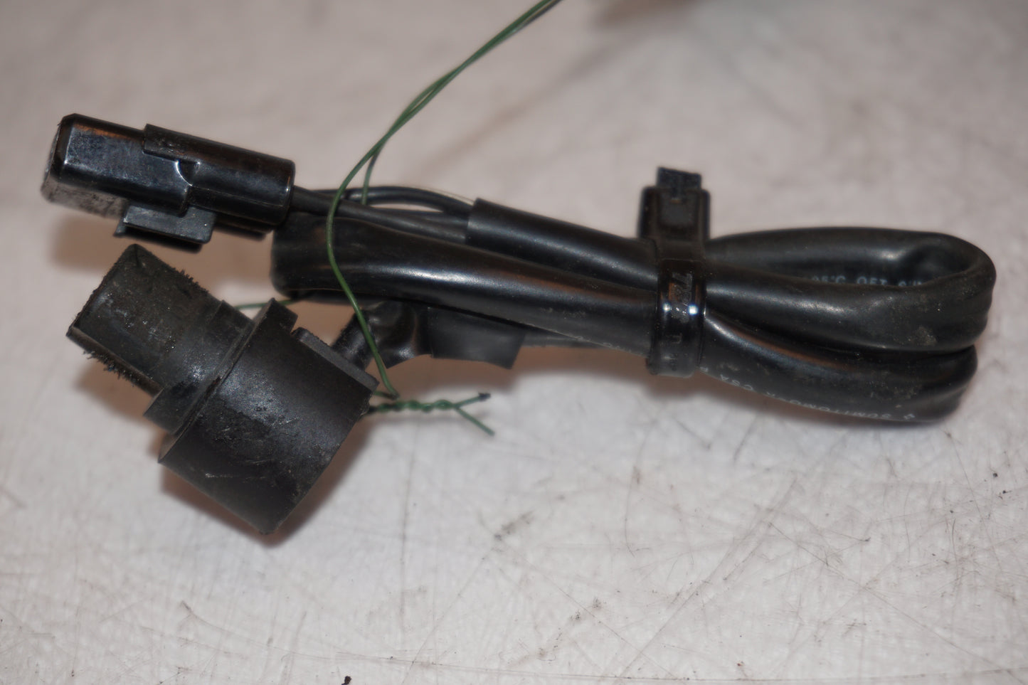 Höger sida på Hastighetsgivare från en Cagiva Raptor 1000 -2002 motorcykel.