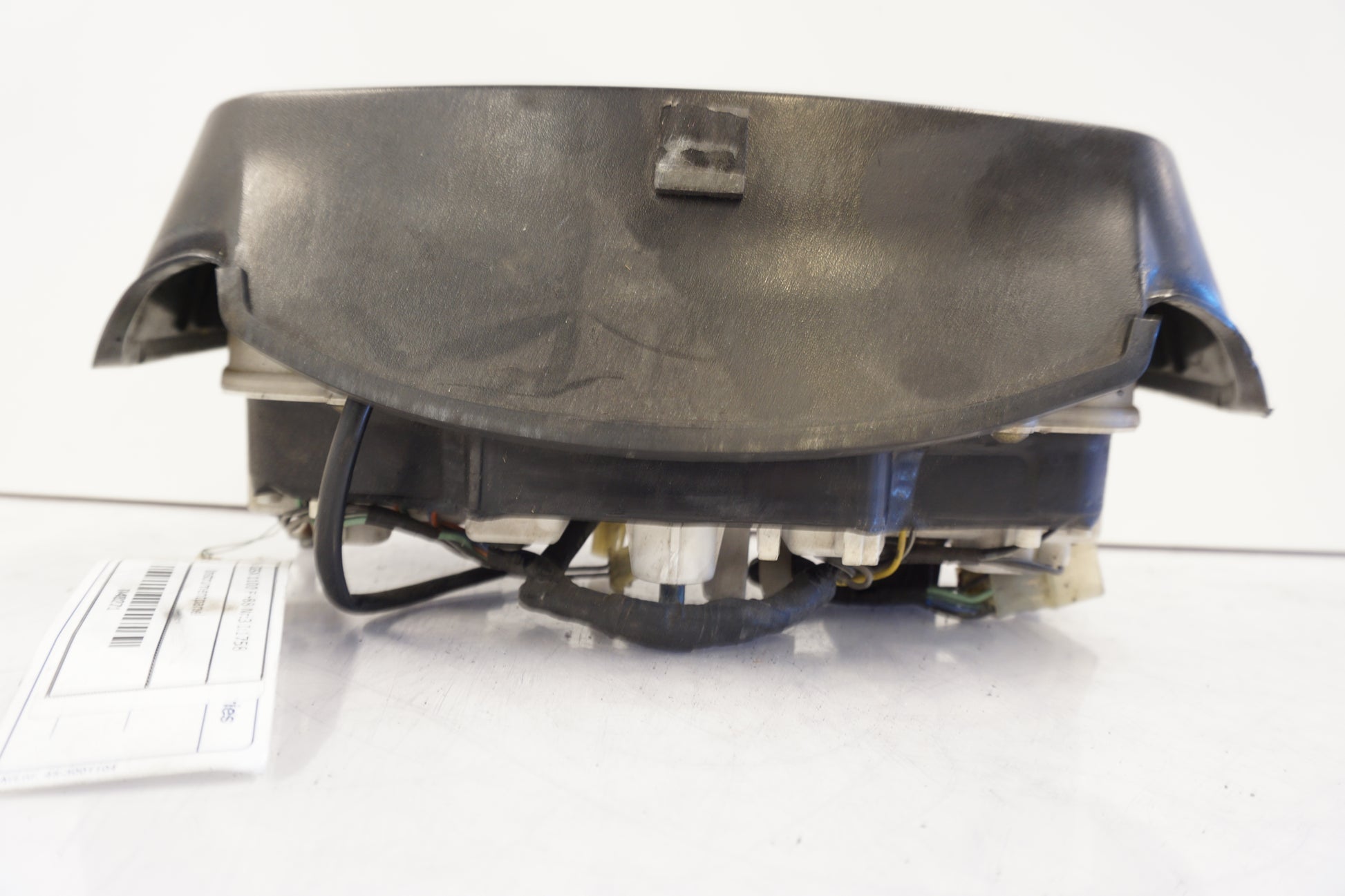 Vänster sida på Instrumentpanel från en Suzuki GSX 1100 F -1988 motorcykel.