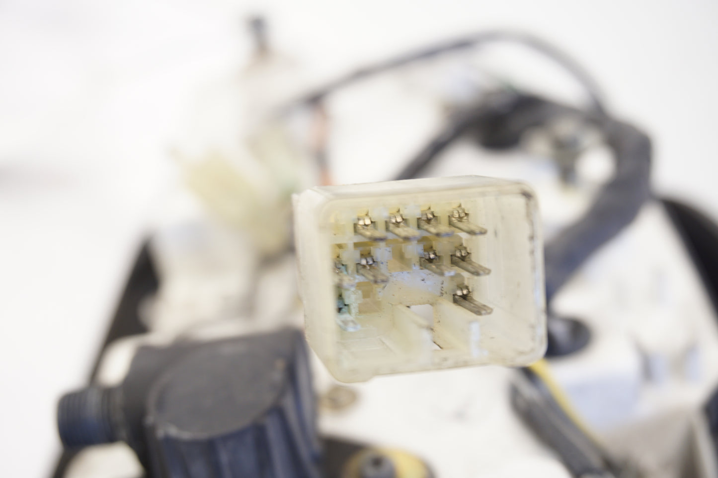 Extrabild1 på Instrumentpanel från en Suzuki GSX 1100 F -1988 motorcykel.