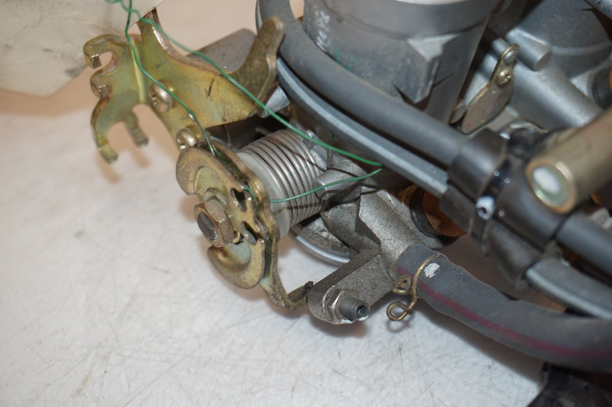 Extrabild2 på Spjällhus från en Yamaha FZ-6 -2005 motorcykel.