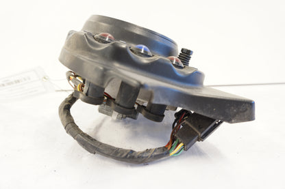 Snett uppifrån på Instrumentpanel från en Kawasaki KLE 500 -1991 motorcykel.