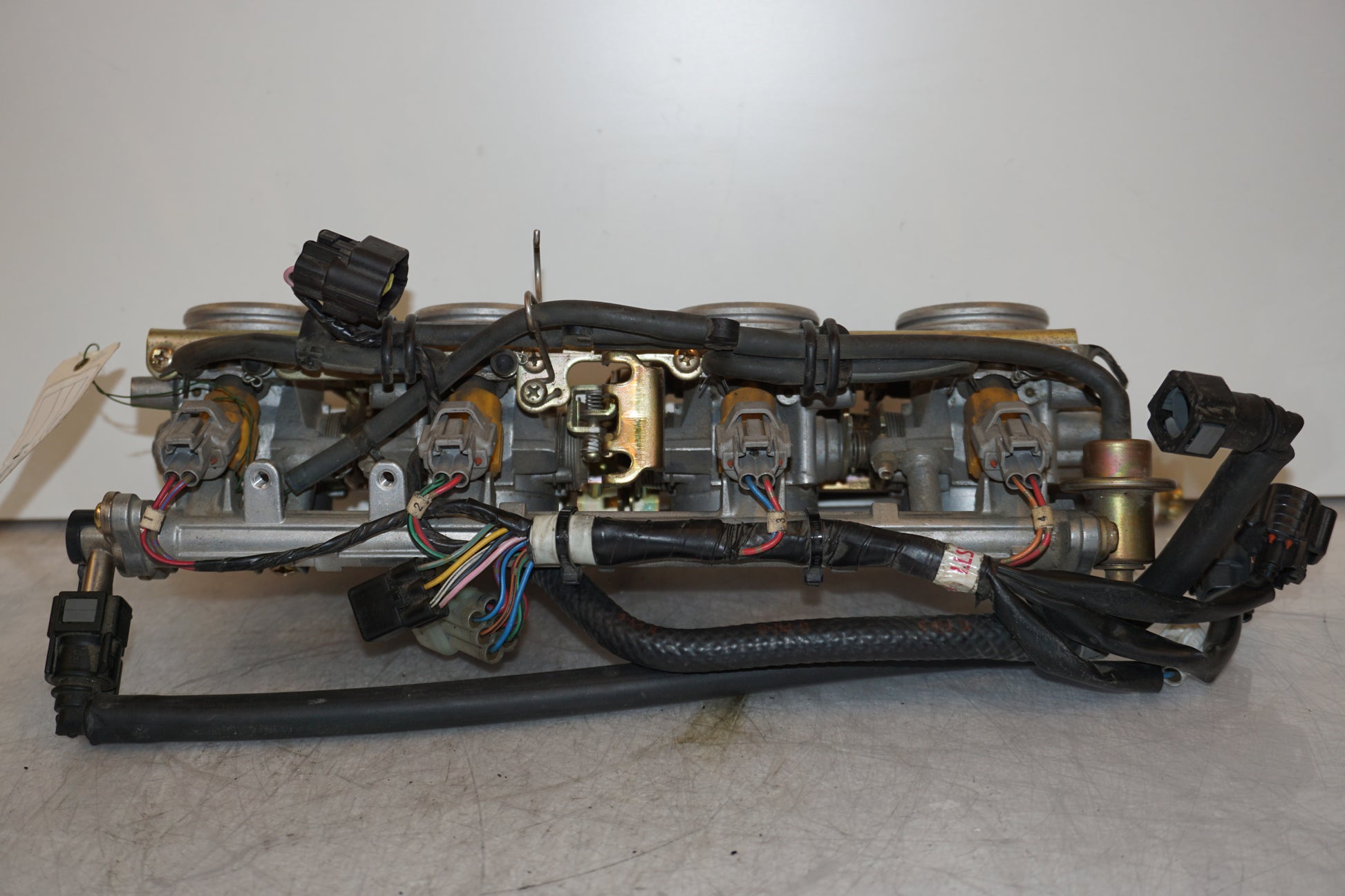 Extrabild2 på Spjällhus från en Yamaha FJR 1300 -2001 motorcykel.