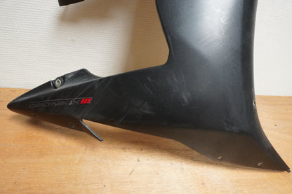 Baksidan på Sidkåpa från en Yamaha YZF R6 -2003 motorcykel.