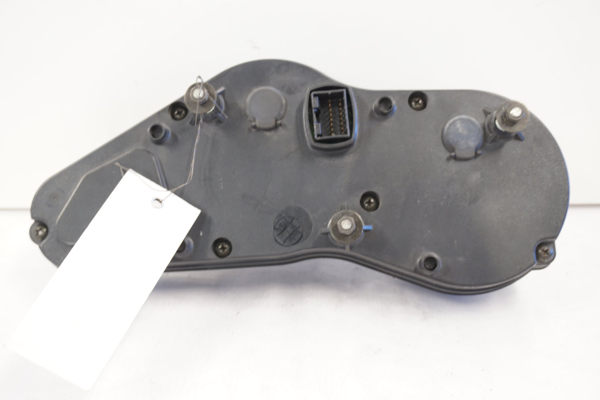 Snett nerifrån på Instrumentpanel från en Kawasaki ZX-6R -1998 motorcykel.