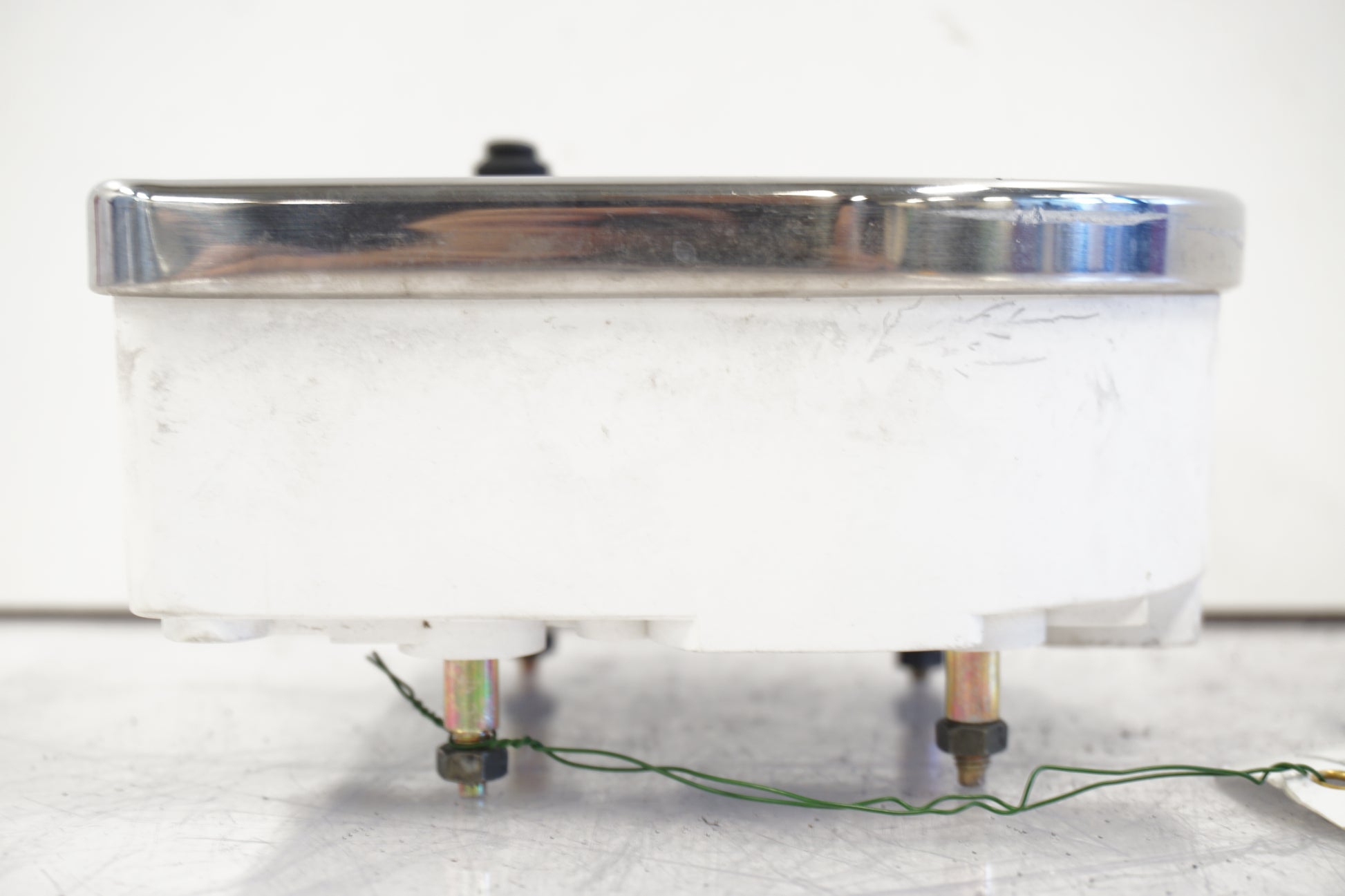 Höger sida på Instrumentpanel från en Suzuki VL 1500 -1998 motorcykel.