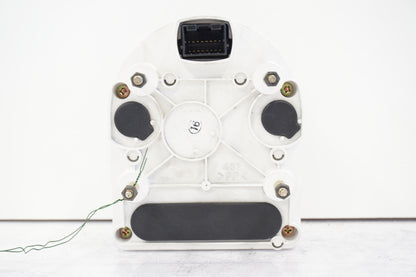 Snett nerifrån på Instrumentpanel från en Suzuki VL 1500 -1998 motorcykel.