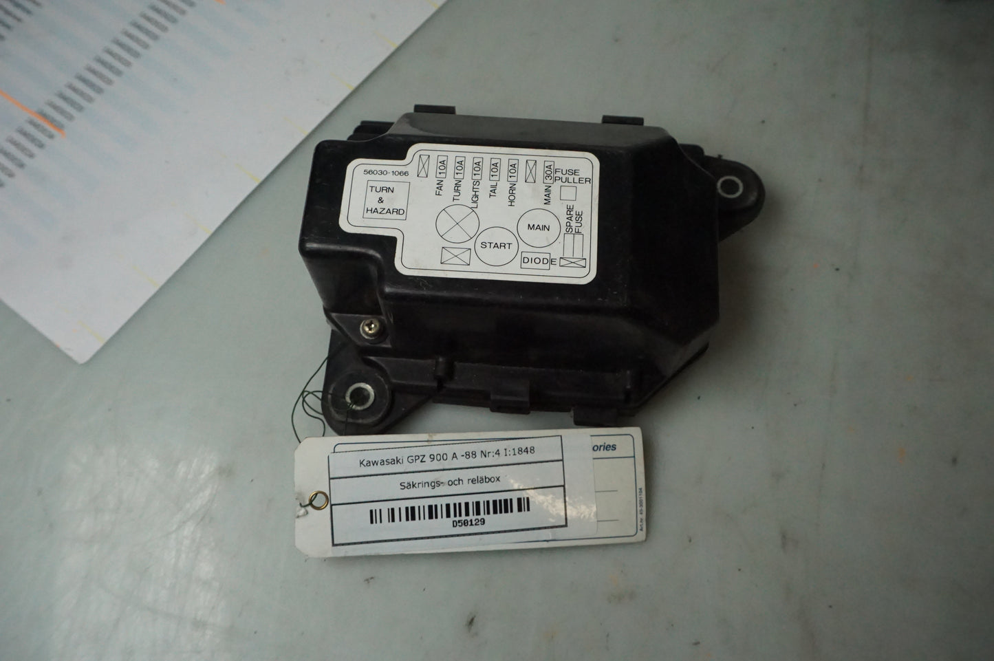 Sicherungs- und Relaisbox