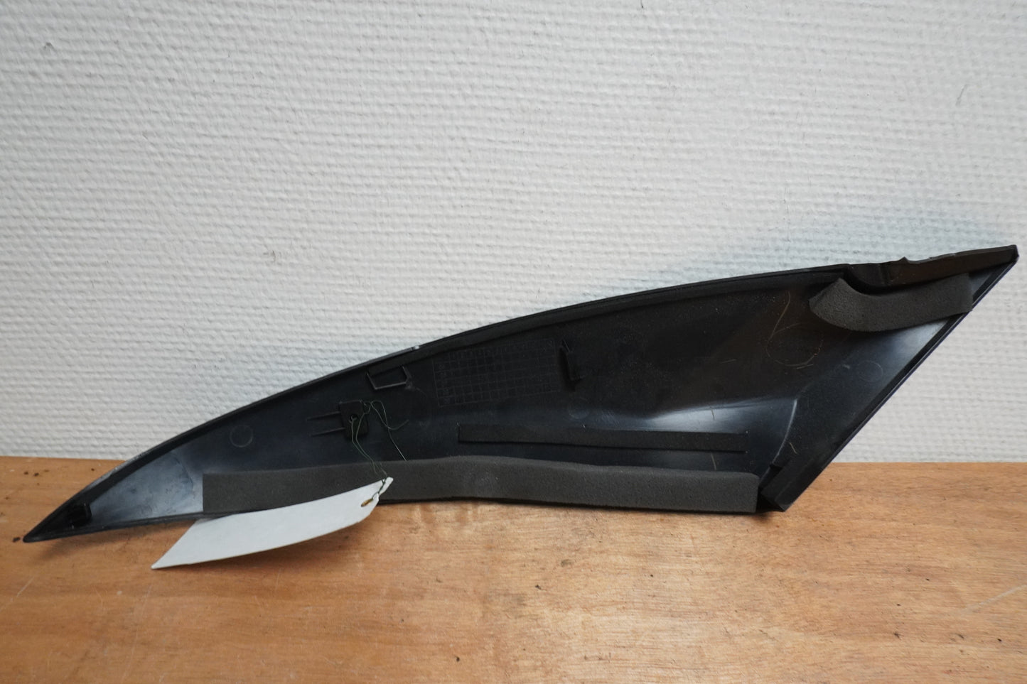 Höger sida på Sidkåpa från en Yamaha YZF R6 -2008 motorcykel.