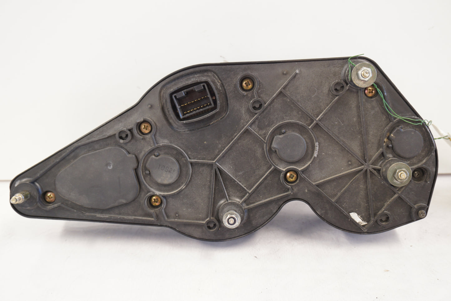 Snett nerifrån på Instrumentpanel från en Suzuki TL 1000 S -1998 motorcykel.