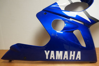 Framsidan på Sidkåpa från en Yamaha YZF 600 R -1997 motorcykel.