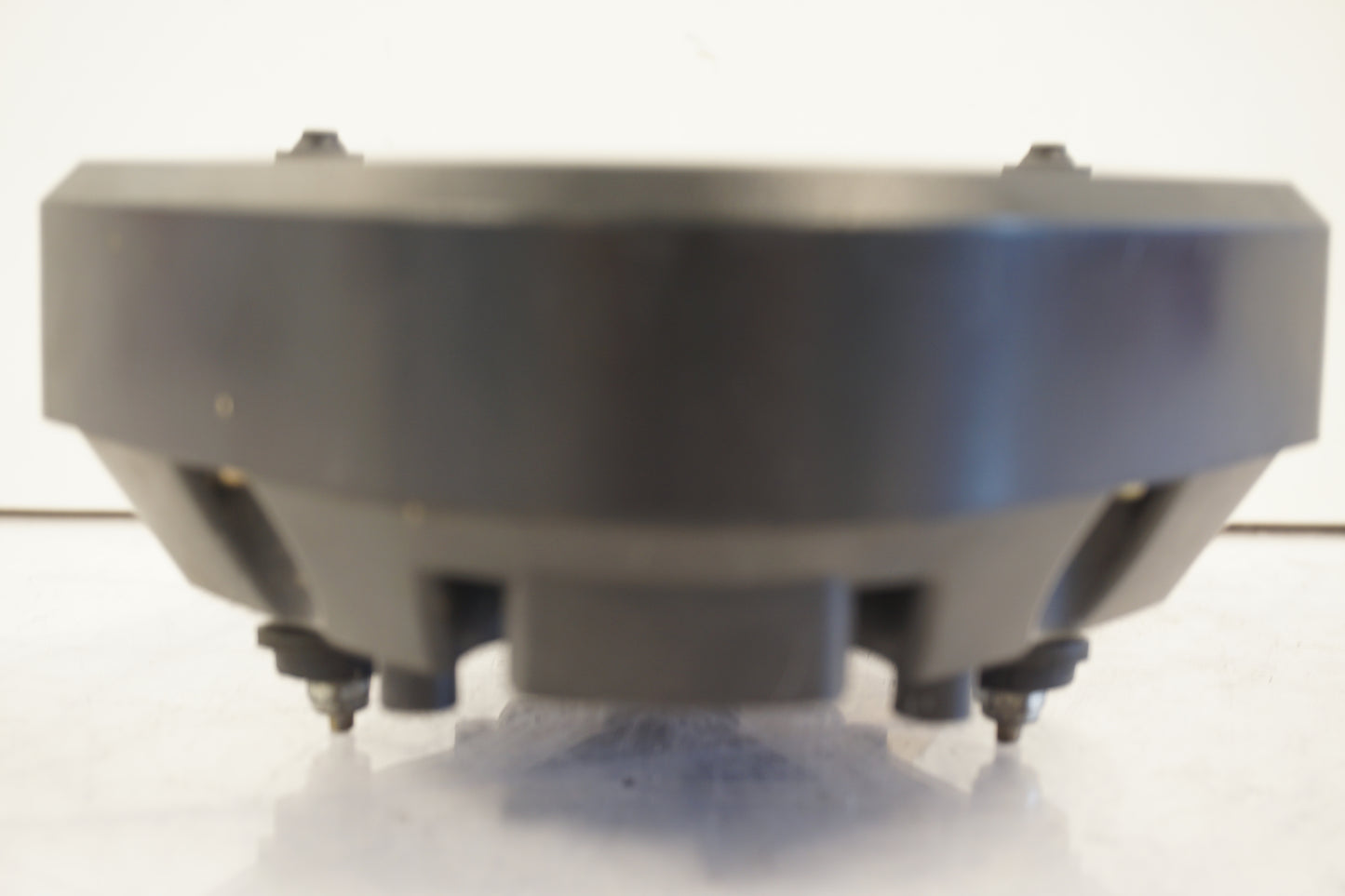 Vänster sida på Instrumentpanel från en Suzuki LS 650 -1996 motorcykel.