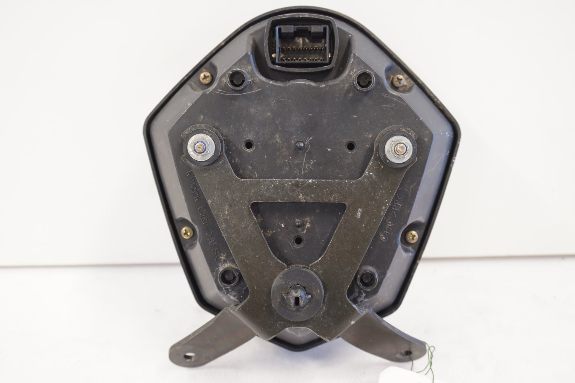 Snett nerifrån på Instrumentpanel från en Suzuki LS 650 -1996 motorcykel.