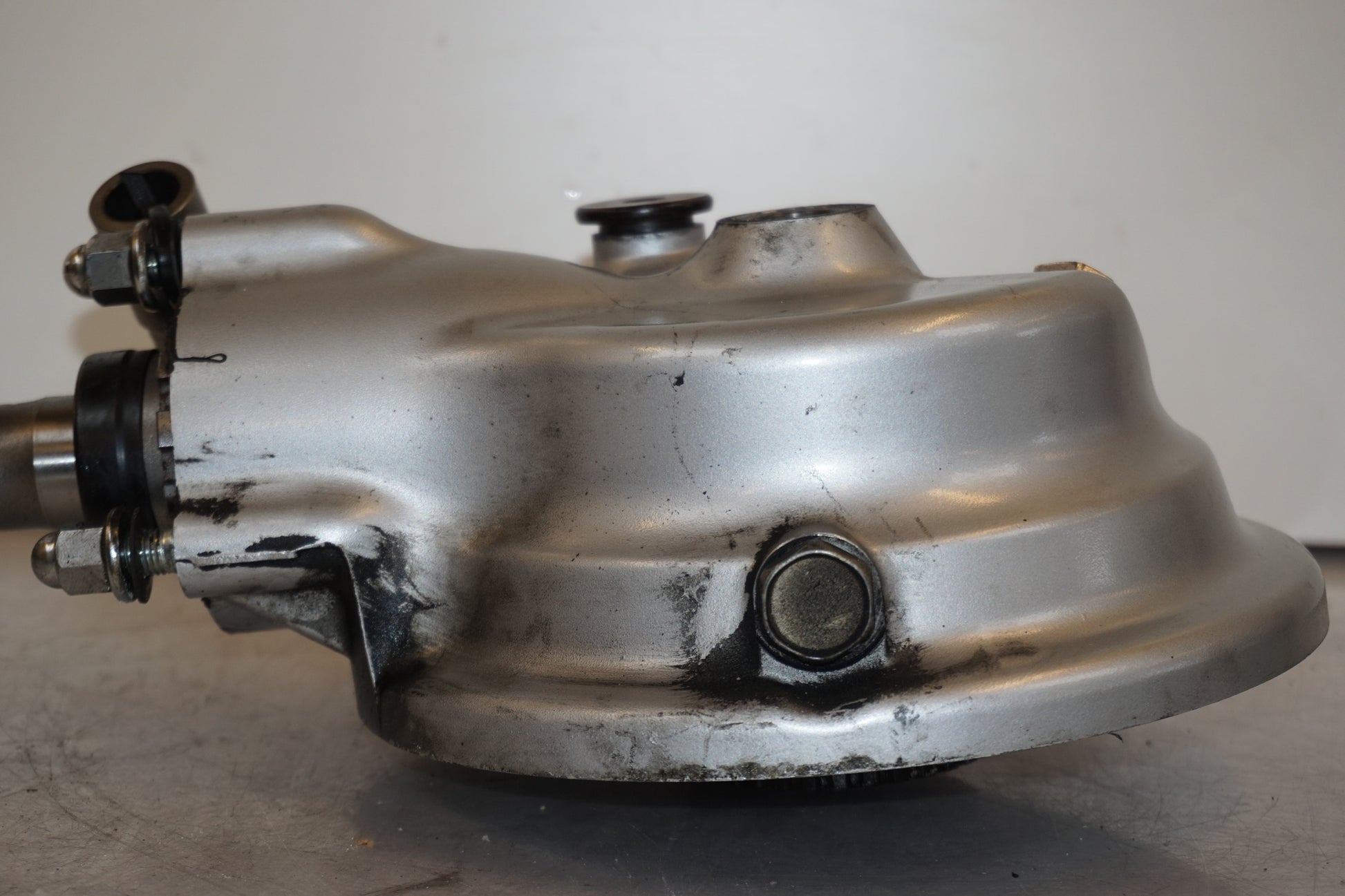 Extrabild2 på Slutväxel från en Suzuki VL 800 -2001 motorcykel.