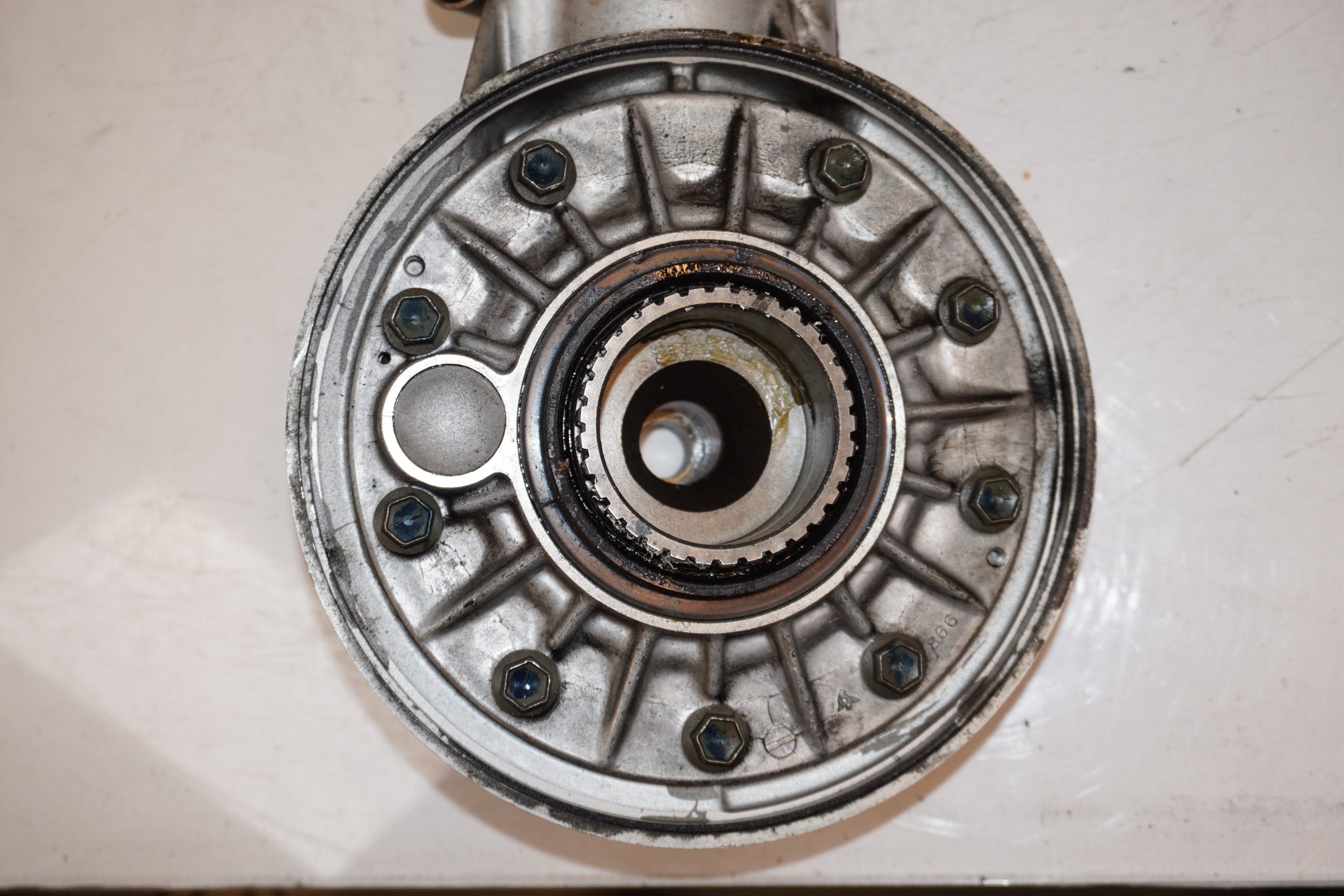 Extrabild5 på Slutväxel från en Suzuki VL 800 -2001 motorcykel.