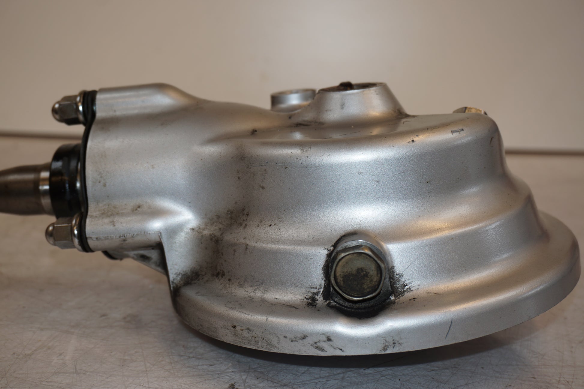 Extrabild2 på Slutväxel från en Suzuki VL 800 -2003 motorcykel.