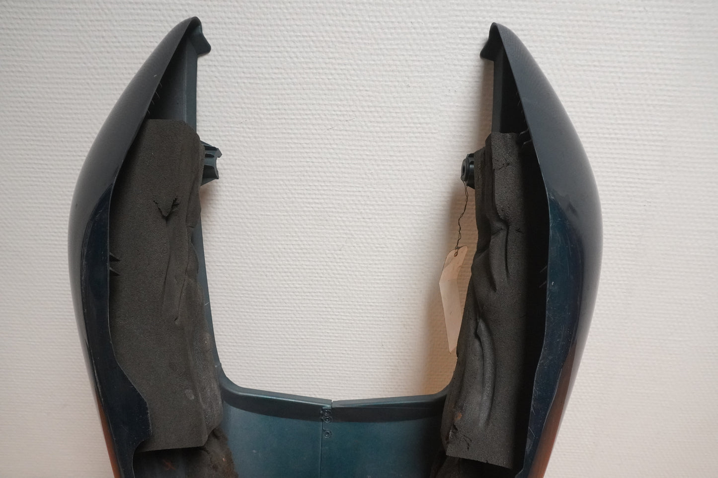 Extrabild5 på Bakvinge från en Yamaha XJR 1300 -1999 motorcykel.