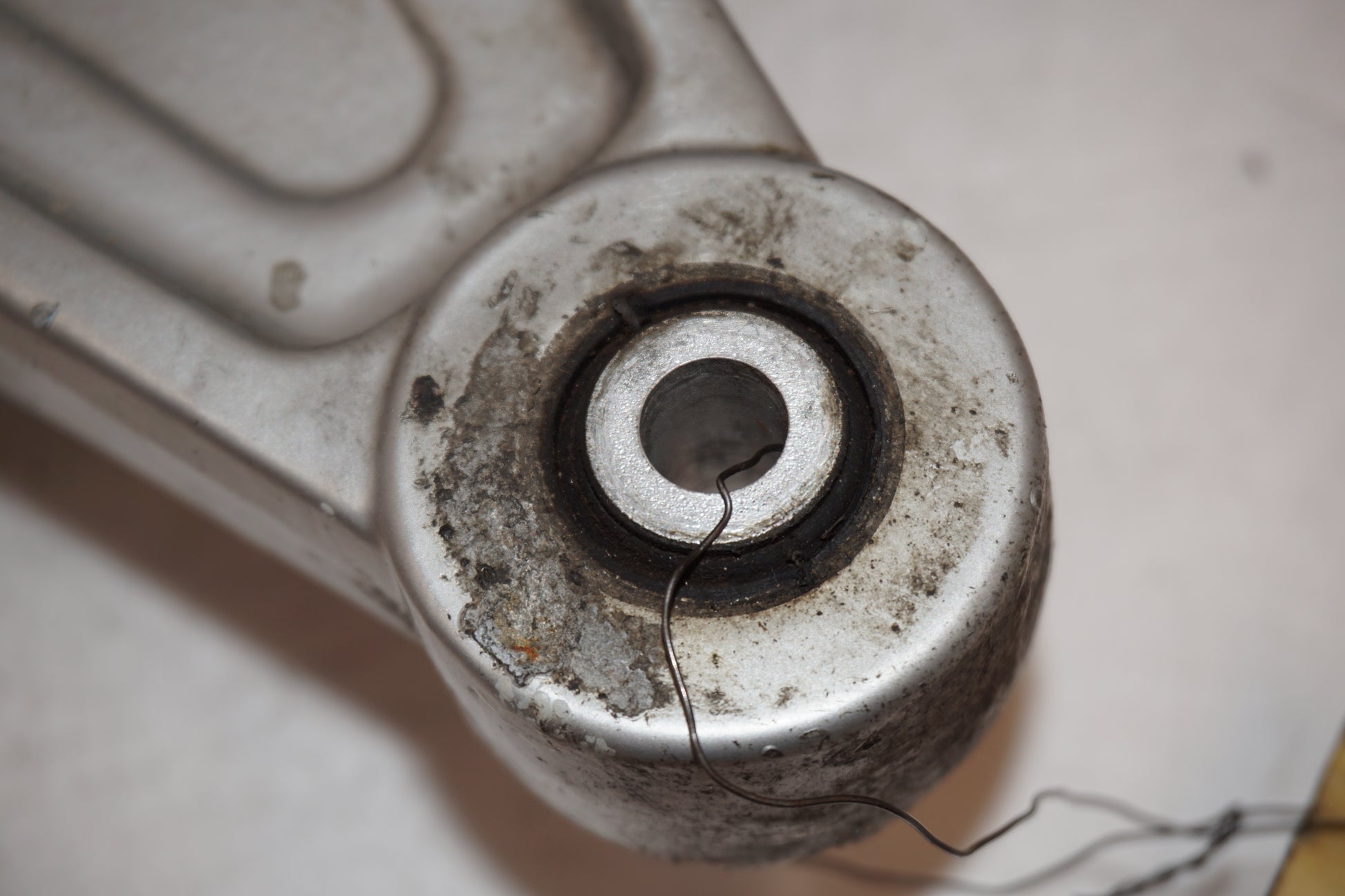 Vänster sida på Slutväxel från en BMW K 1200 RS -2003 motorcykel.