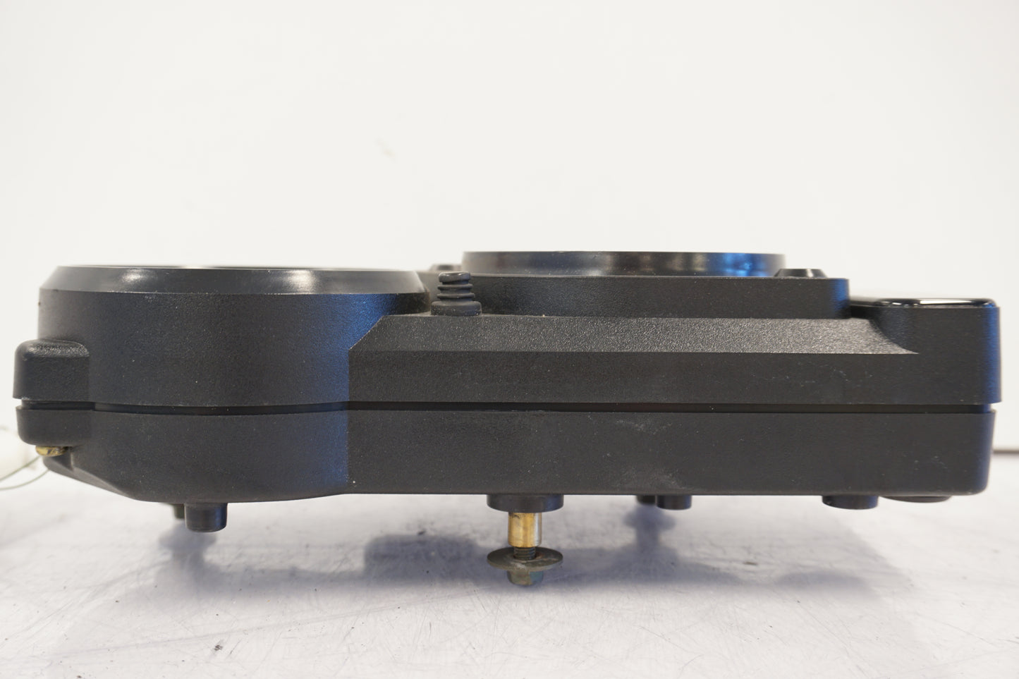 Baksidan på Instrumentpanel från en Suzuki GSX-R 600 -2000 motorcykel.