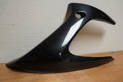 Baksidan på Sidkåpa från en Yamaha FZ-6 -2005 motorcykel.