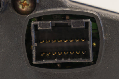 Extrabild1 på Instrumentpanel från en Suzuki GSX-R 600 -1999 motorcykel.