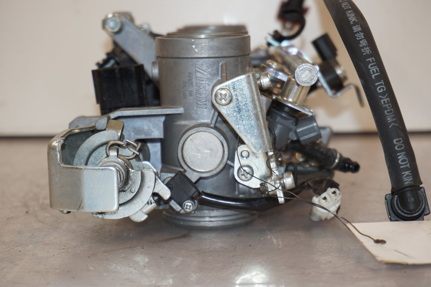 Extrabild3 på Spjällhus från en Yamaha FJR 1300 -2016 motorcykel.