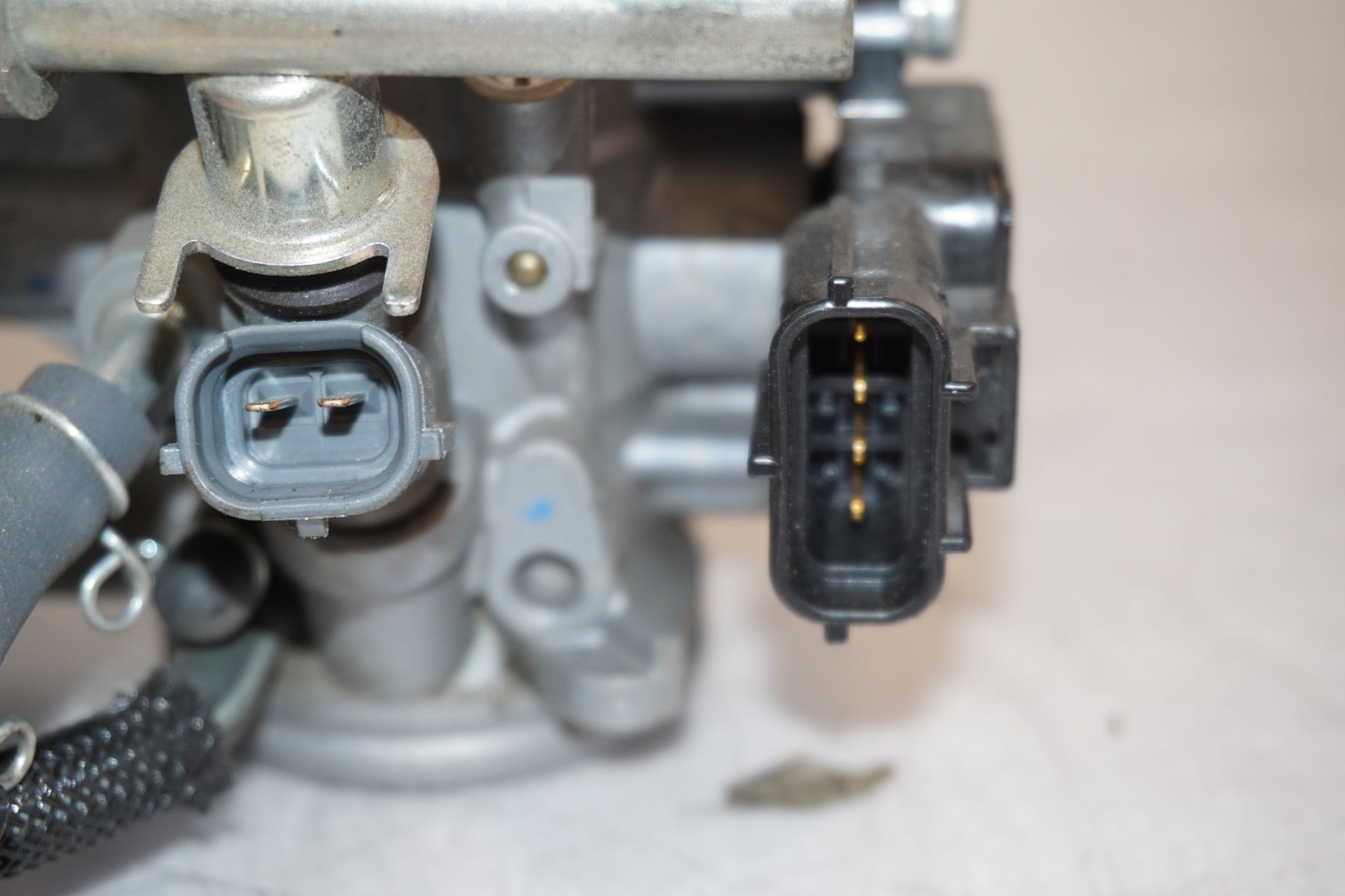 Extrabild6 på Spjällhus från en Yamaha FJR 1300 -2016 motorcykel.