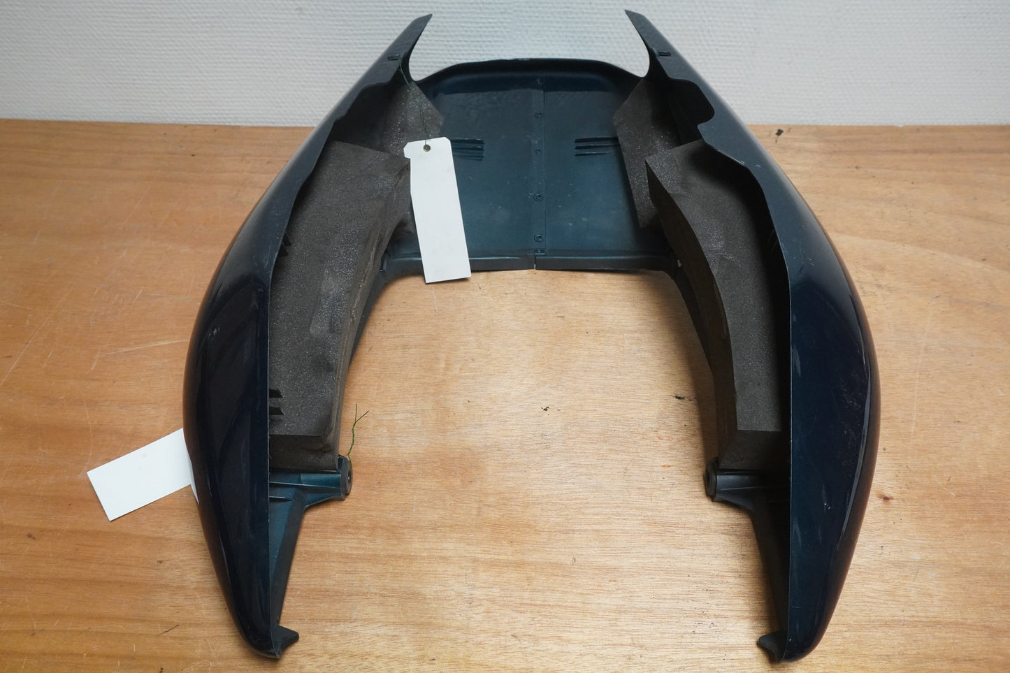 Höger sida på Bakvinge från en Yamaha XJR 1300 -1999 motorcykel.