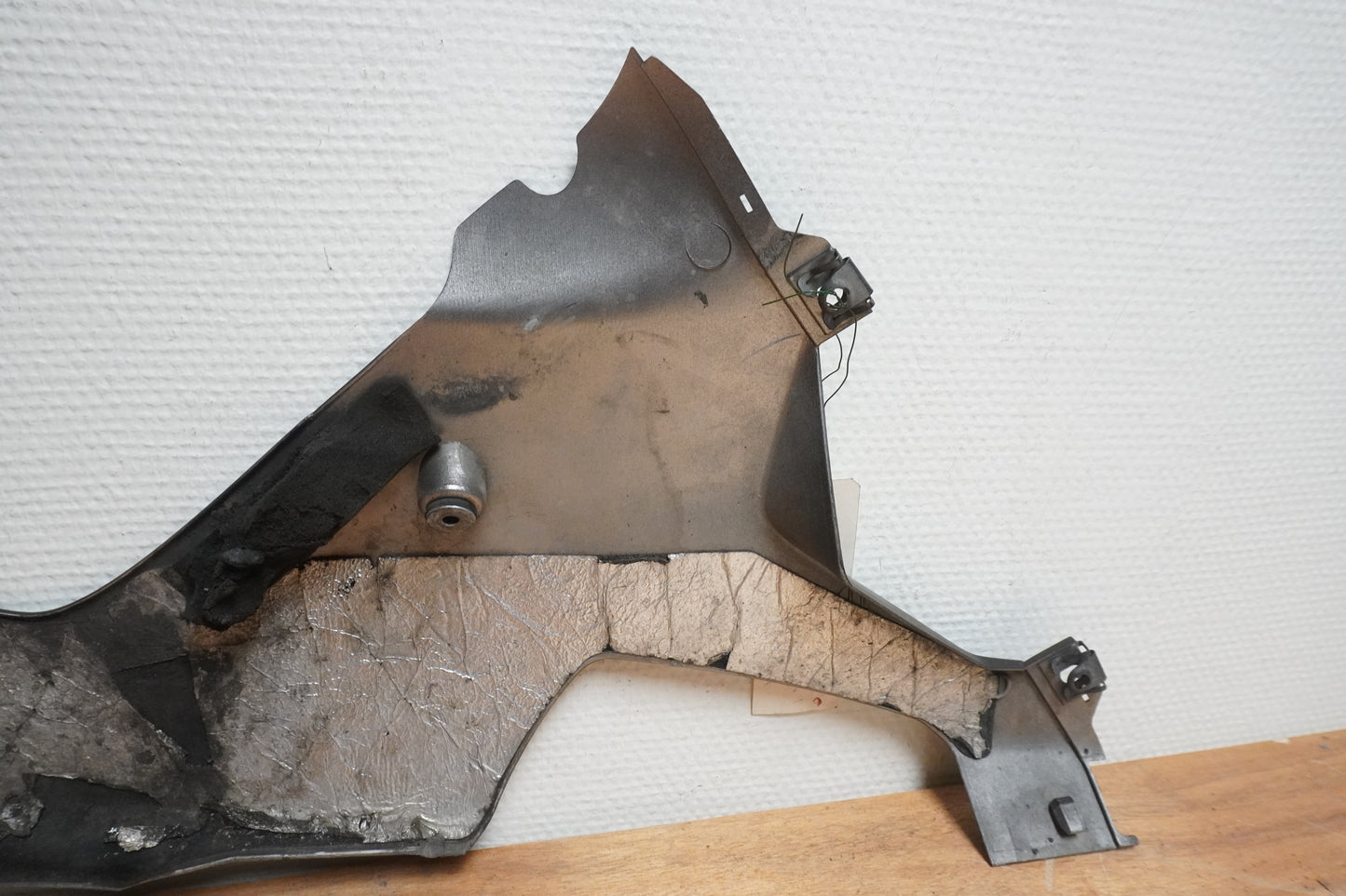 Snett uppifrån på Magkåpa från en Yamaha YZF 1000 R1 -2003 motorcykel.