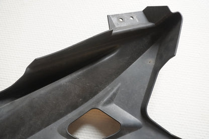 Extrabild1 på Magkåpa från en Yamaha YZF-R 125 -2009 motorcykel.