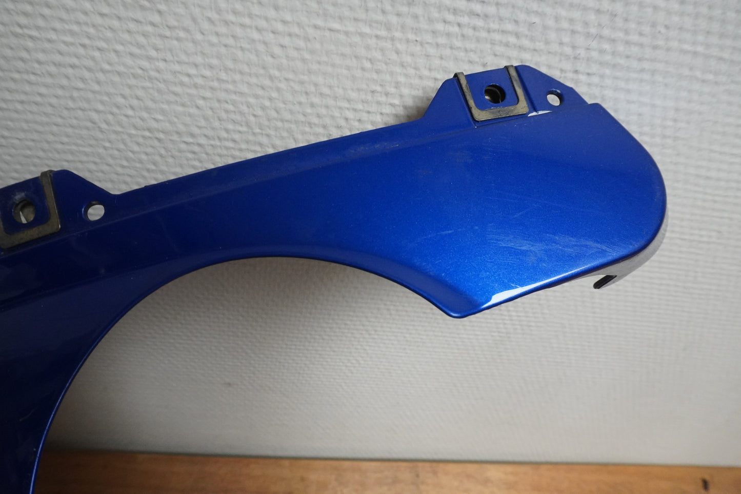 Höger sida på Magkåpa från en Yamaha YZF 1000 R1 -1999 motorcykel.