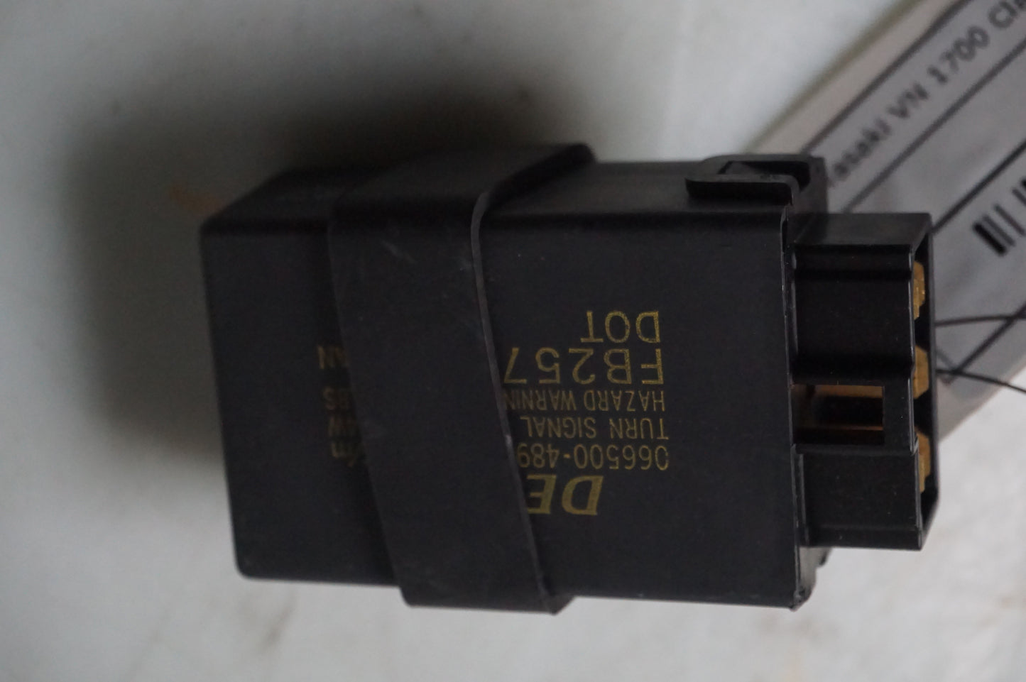 relè per indicatori di direzione