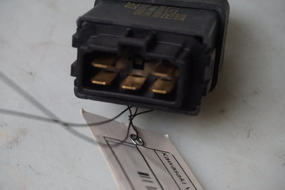 relè per indicatori di direzione