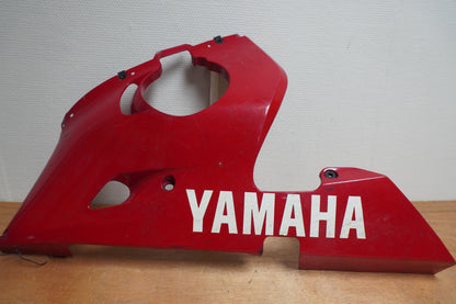 Framsidan på Magkåpa från en Yamaha YZF R6 -2001 motorcykel.