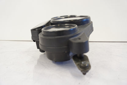 Höger sida på Instrumentpanel från en Yamaha YZF 600 R -1997 motorcykel.