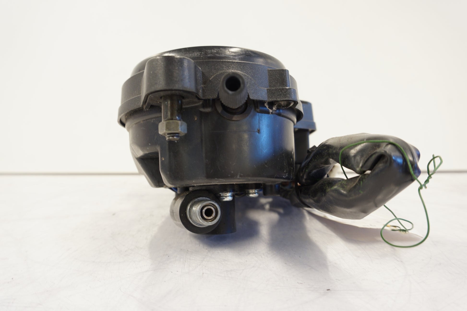 Snett uppifrån på Instrumentpanel från en Yamaha YZF 600 R -1996 motorcykel.