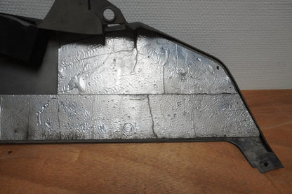 Höger sida på Magkåpa från en Yamaha YZF R6 -2006 motorcykel.