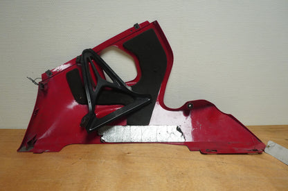 Baksidan på Magkåpa från en Yamaha YZF R6 -2001 motorcykel.