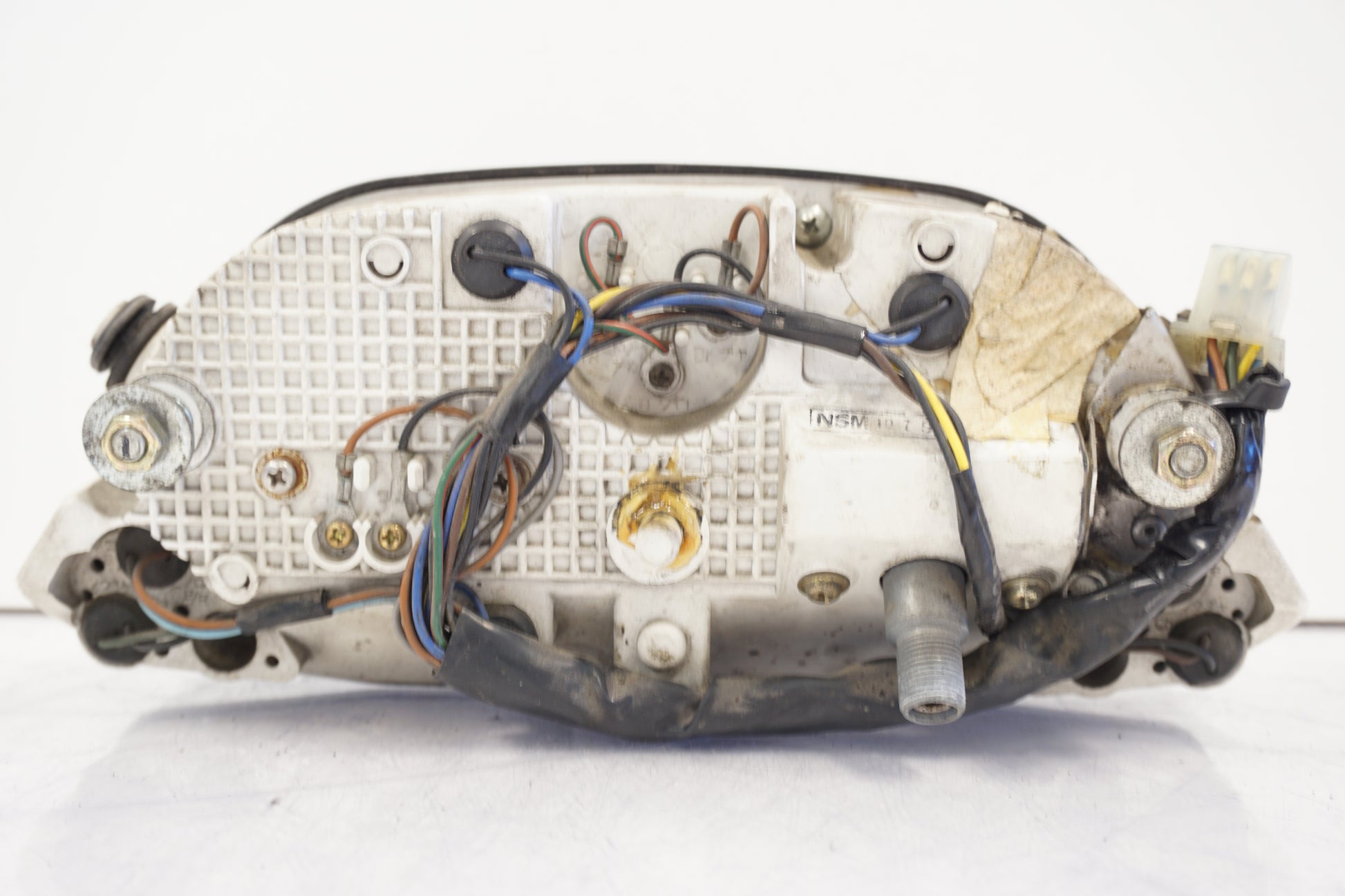 Snett nerifrån på Instrumentpanel från en Yamaha XTZ 750 -1989 motorcykel.