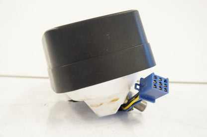 Snett uppifrån på Instrumentpanel från en Yamaha XTZ 660 -1992 motorcykel.