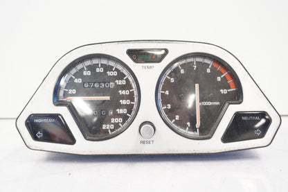 Framsidan på Instrumentpanel från en Yamaha XTZ 750 -1992 motorcykel.