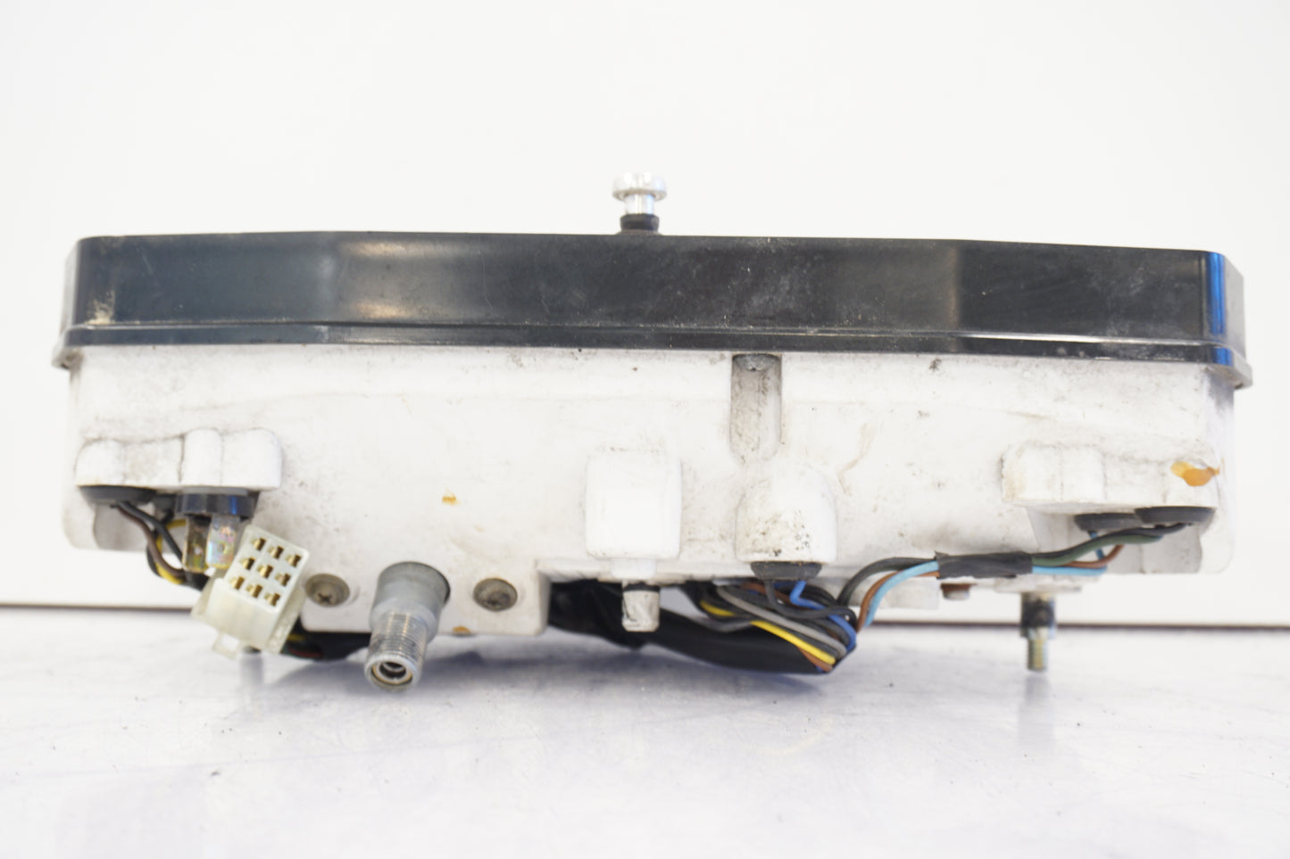 Baksidan på Instrumentpanel från en Yamaha XTZ 750 -1992 motorcykel.