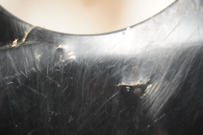 Vänster sida på Magkåpa från en Yamaha YZF R6 -2003 motorcykel.