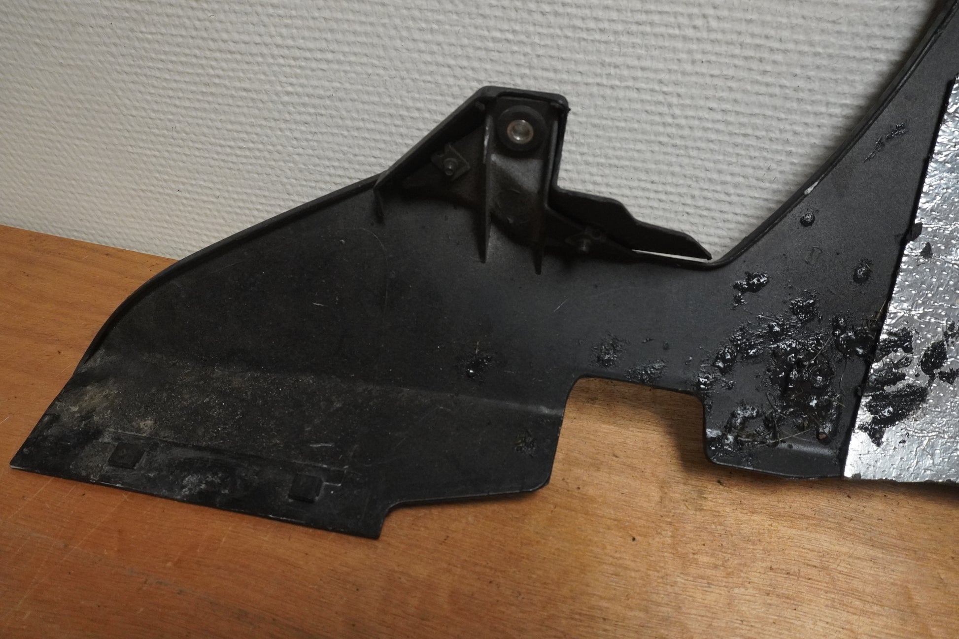 Extrabild4 på Magkåpa från en Yamaha YZF R6 -2003 motorcykel.